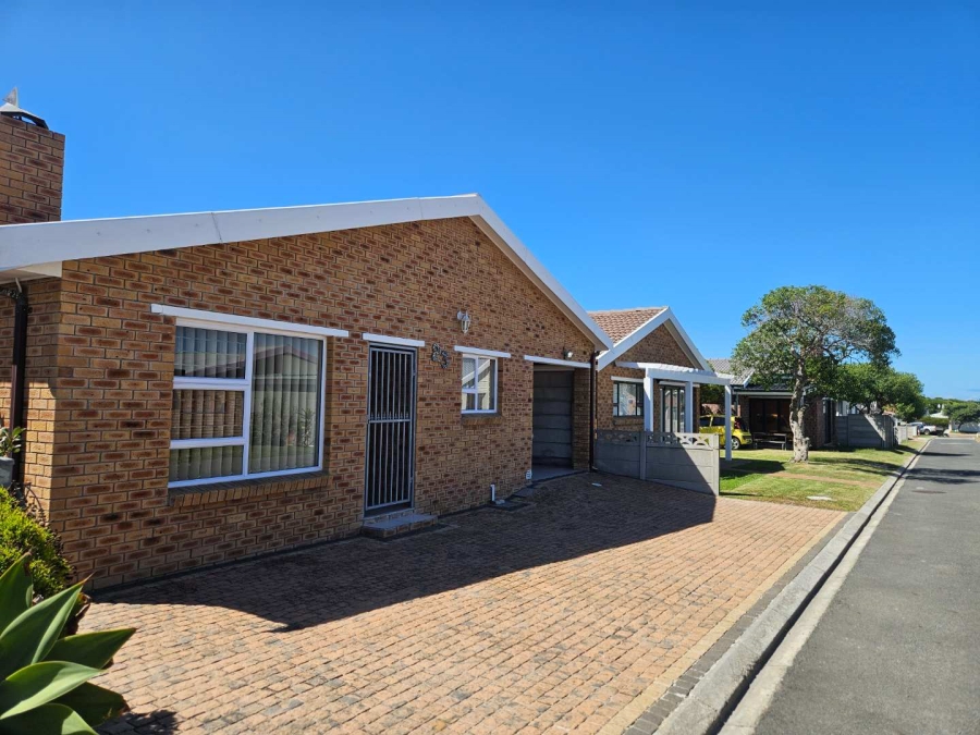 3 Bedroom Property for Sale in Pearly Beach Western Cape